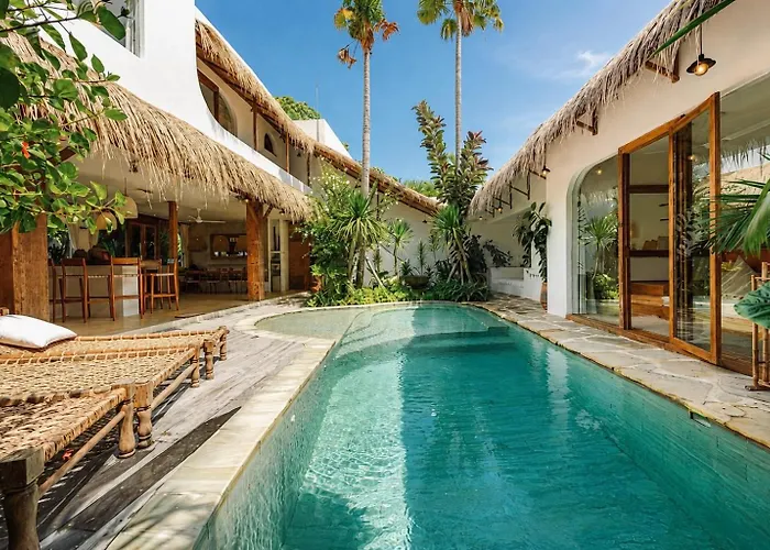 Casa Bunga Raya - Luxury 3br Mediterranean Umalas Breakfast & Butler Kerobokan